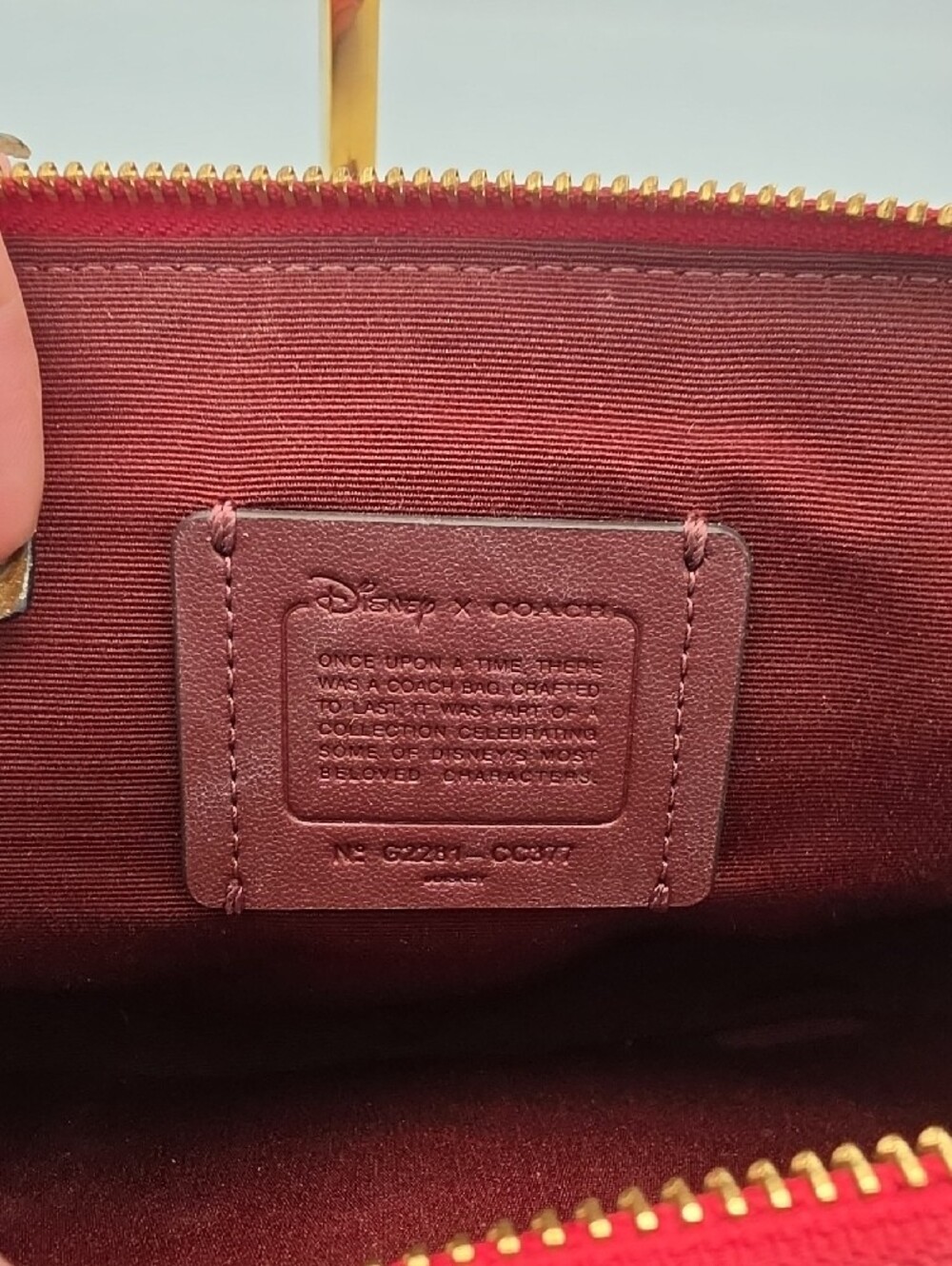Coach X Disney Collab Cruela Limited Edition Lunch Box Small Crossbody (NWOT)❤️✨ - Picture 13 of 16